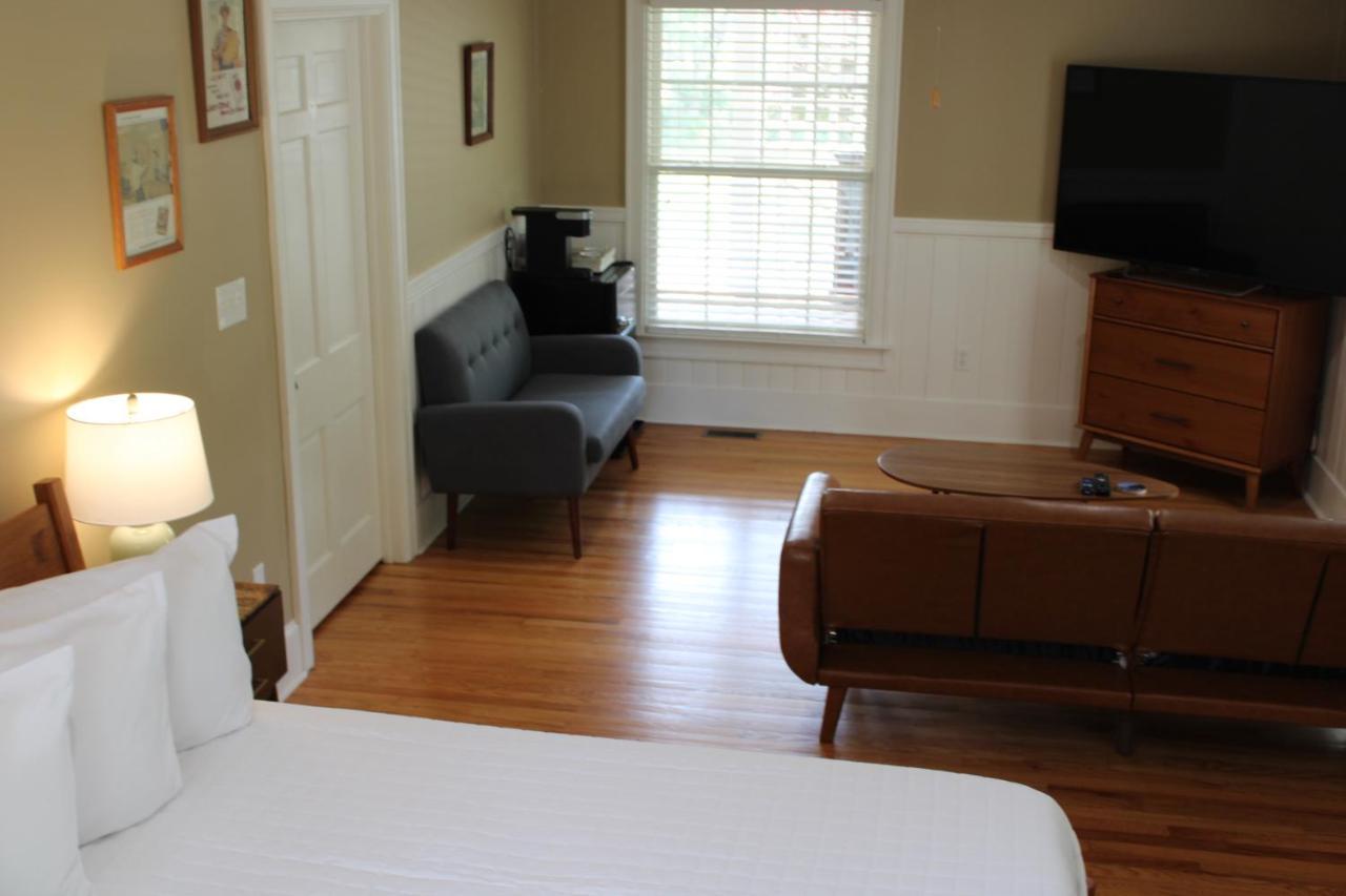 The Emory House Bed & Breakfast Exterior photo